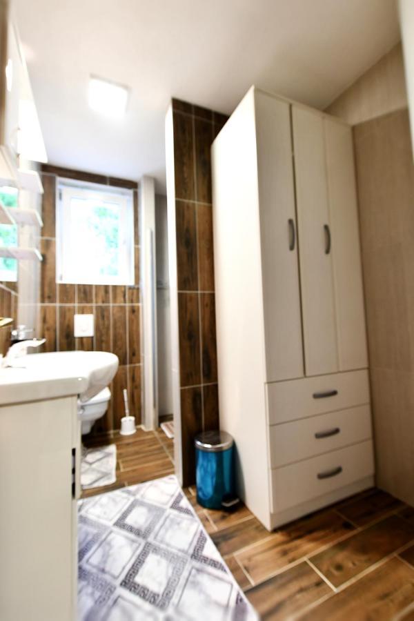 Apartamento Lora Rakovica Exterior foto
