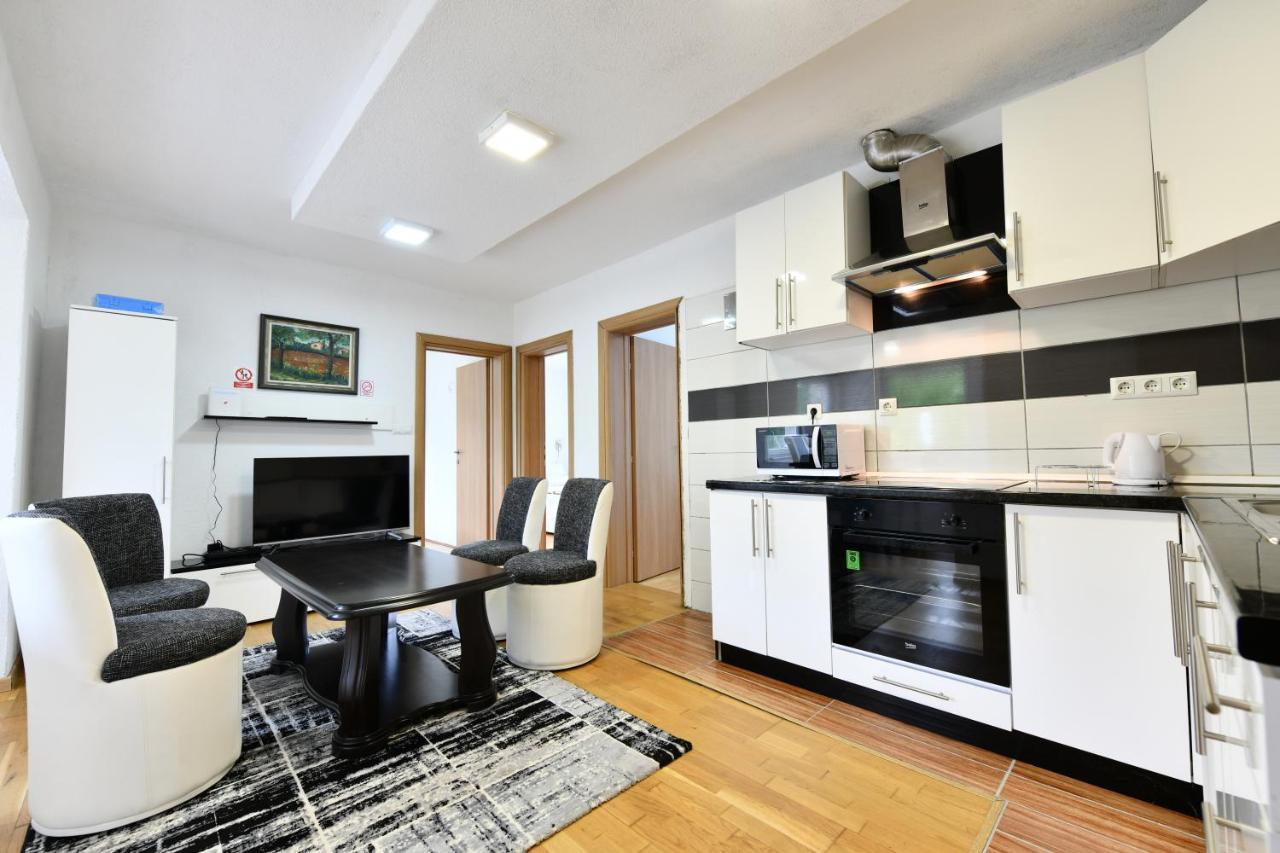 Apartamento Lora Rakovica Exterior foto